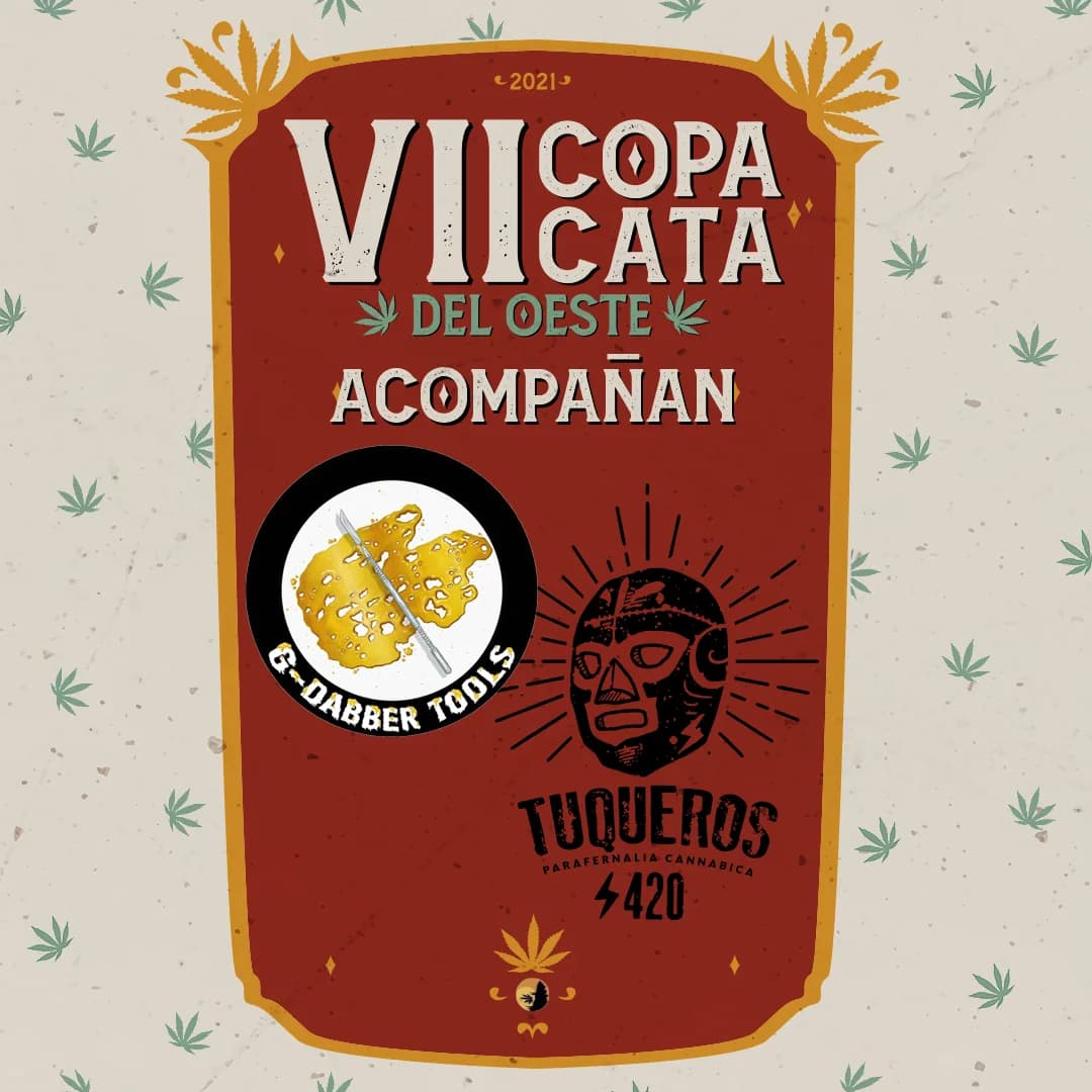 Placa «Acompañan» de la VII Copa, con los logos de dos marcas de accesorios.