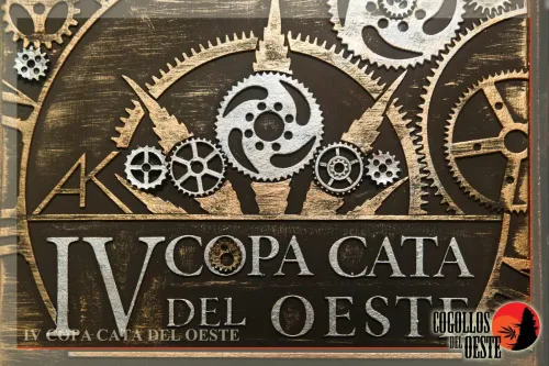 Detalle de la caja tallada de la Copa, con engranajes y hojas en relieve, Copa Cata del Oeste 2017